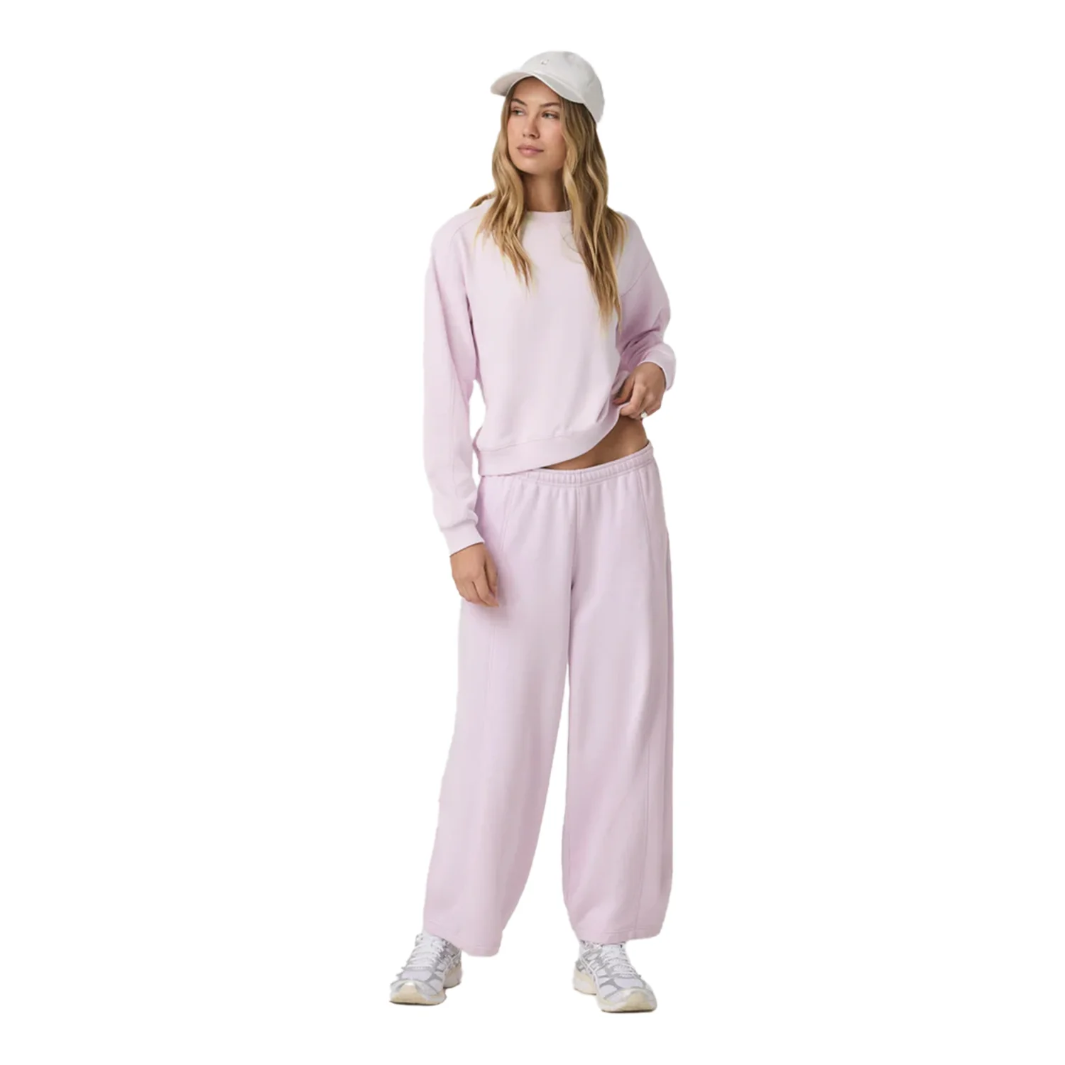 Vuori Women's Sedona Seams Crew Sweater Lilac Breeze